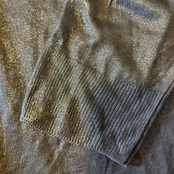 Zara Gray Crew Neck Sweater - Picture 4 of 6
